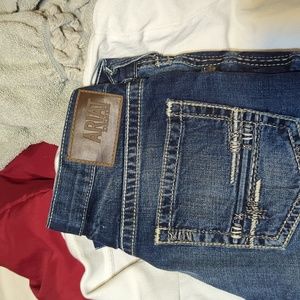 Ariat M5 32 /30 slim staight